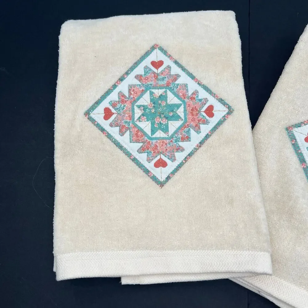 Vintage country cabin farm design 2 bath towels.